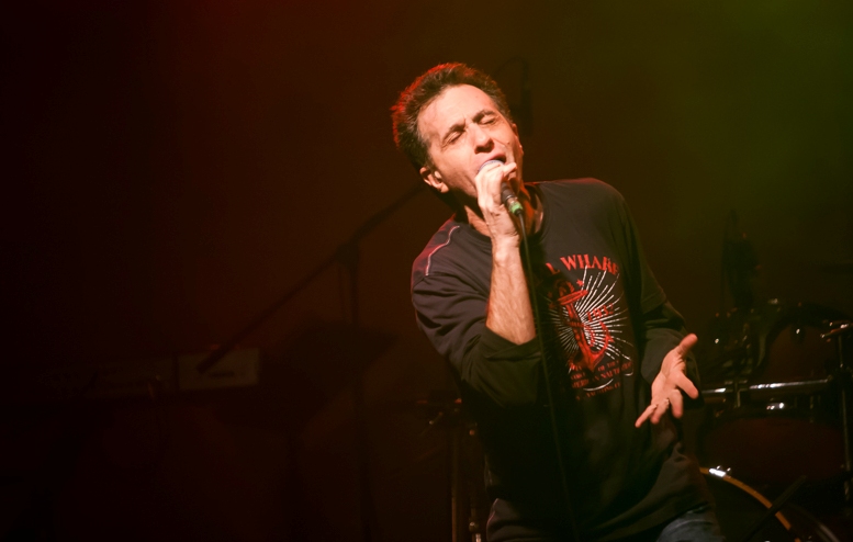 Ο Κώστας Μπίγαλης έρχεται για ένα live στον Άλιμο