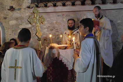 Πανηγυρικός Εσπερινός στην ιστορική εκκλησία των Εισοδίων της Θεοτόκου στους Τράχωνες