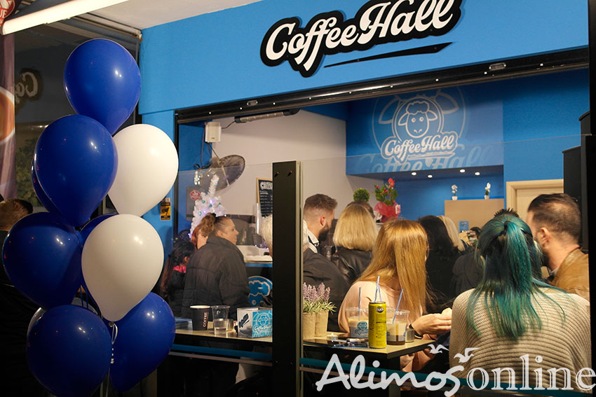 Επίσημα εγκαίνια πραγματοποίησε το «Coffee Hall» στη Λ. Ιωνίας