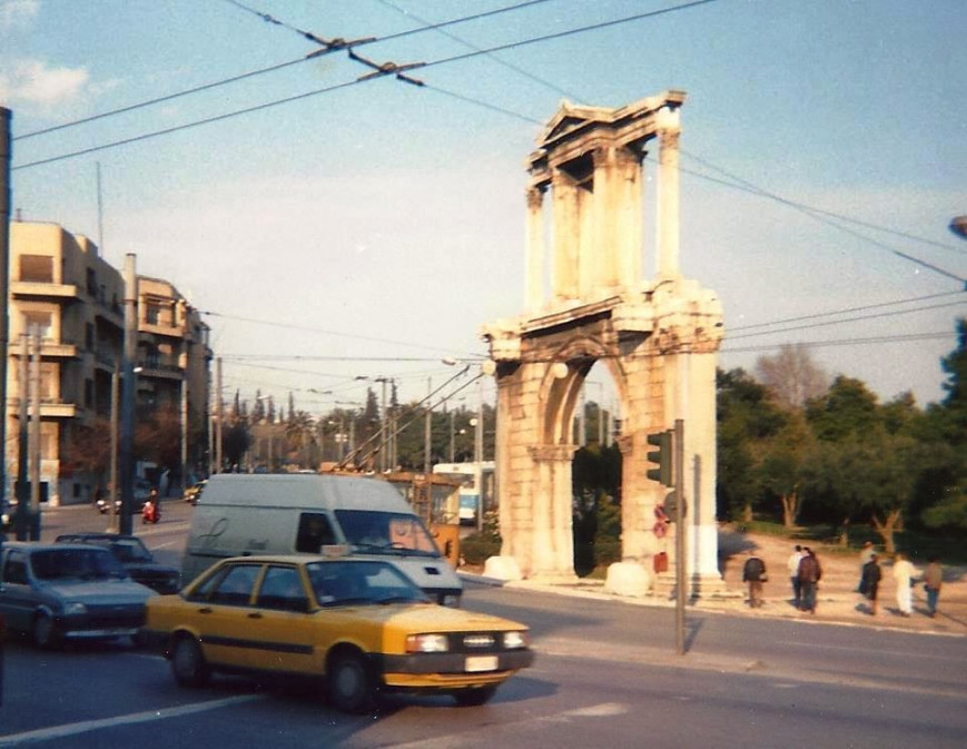 Νοέμβριος 1982: Καθιερώθηκε ο δακτύλιος στο κέντρο της Αθήνας