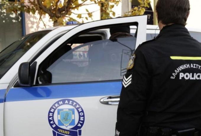 Φάληρο: Συνελήφθη γυναίκα που παρουσιαζόταν ως εκπρόσωπος των Παιδικών Χωριών SOS και έκανε «έρανο»