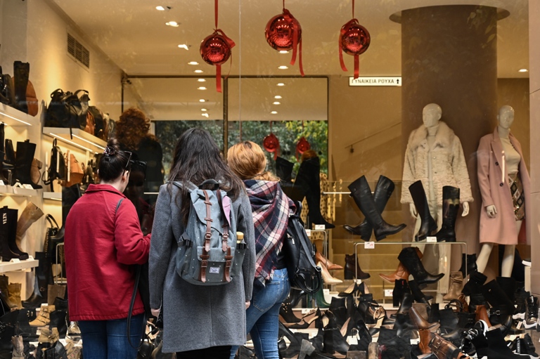 Τελευταία Κυριακή του 2019: Ανοιχτά είναι σήμερα τα μαγαζιά