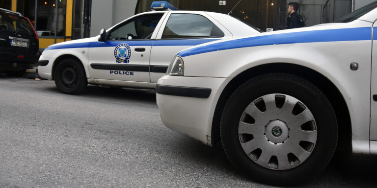 Συνελήφθη επ αυτοφώρω στον Άλιμο ένας ανήλικος για διαρρήξεις σε καταστήματα