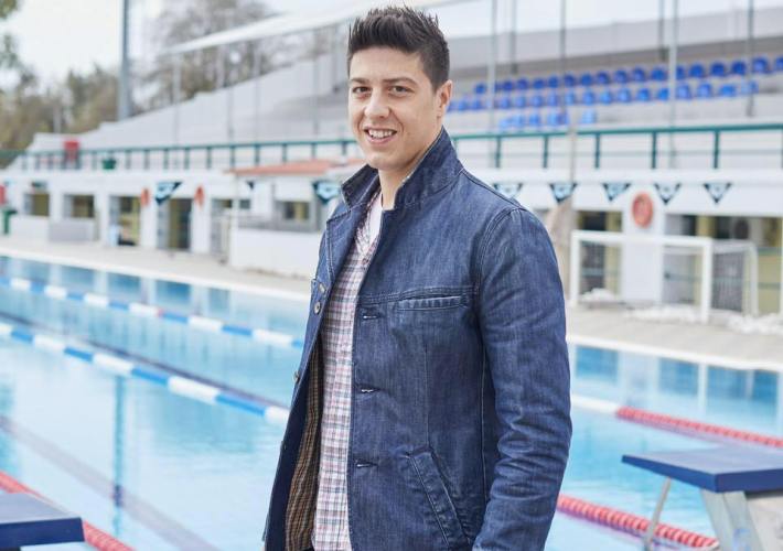 Γιάννης Αντωνάκης: Ο Αντιδήμαρχος Ανακύκλωσης μας μιλά για τους καφέ κάδους αλλά και την ανακύκλωση στα σχολεία