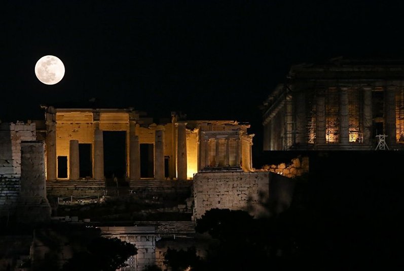 Σήμερα η πρώτη υπερπανσέληνος του 2020