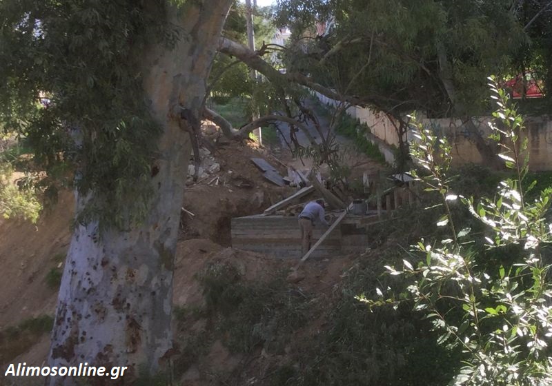 Ακόμη ένα γεφυράκι κατασκευάζεται στο ρέμα Αγίου Δημητρίου