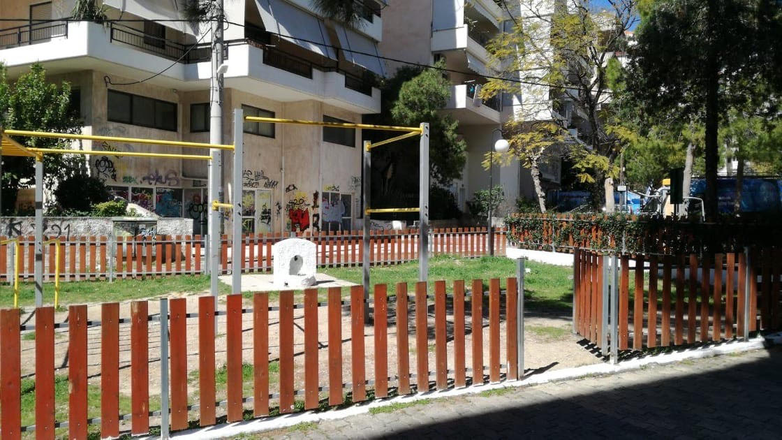 Βάνδαλοι σπάνε τα λουκέτα σε παιδικές χαρές και στα υπαίθρια γυμναστήρια