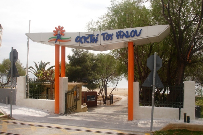 Η απάντηση του Δήμου Αλίμου σχετικά με τα αδέσποτα γατάκια στην «Ακτή του Ήλιου»