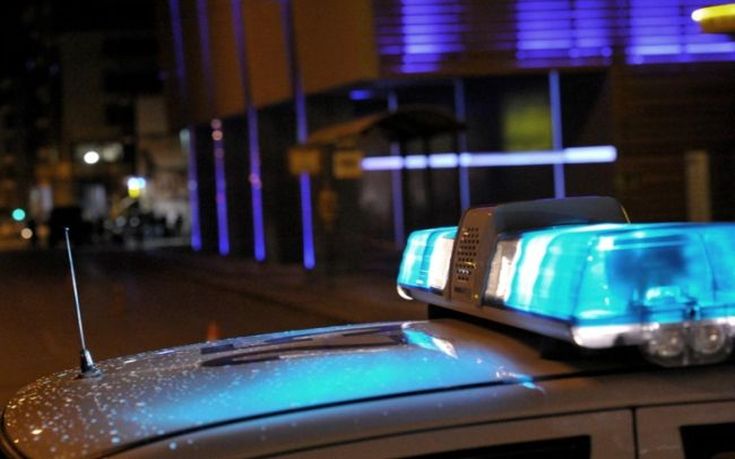 Παλαιό Φάληρο: «Έσπασαν» τη καραντίνα και βγήκαν στο δρόμο να λύσουν τις διαφορές τους