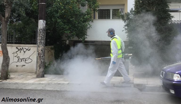 Συνεχίζονται οι απολυμάνσεις σε δρόμους της πόλης μας
