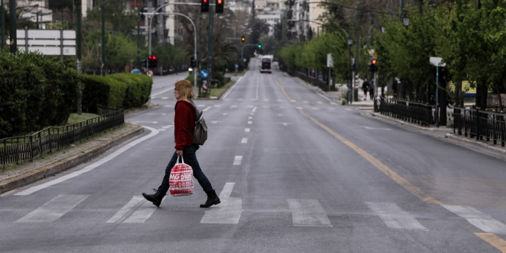 Σε 3 φάσεις η άρση των μέτρων στην κυκλοφορία με ορίζοντα δύο μηνών