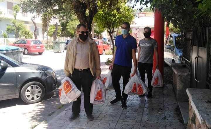 Δωρεά τροφίμων από τη ΔΗΜΤΟ ΝΔ Αλίμου και της ΔΗΜΤΟ ΟΝΝΕΔ Αλίμου στο Κοινωνικό Παντοπωλείο Αλίμου