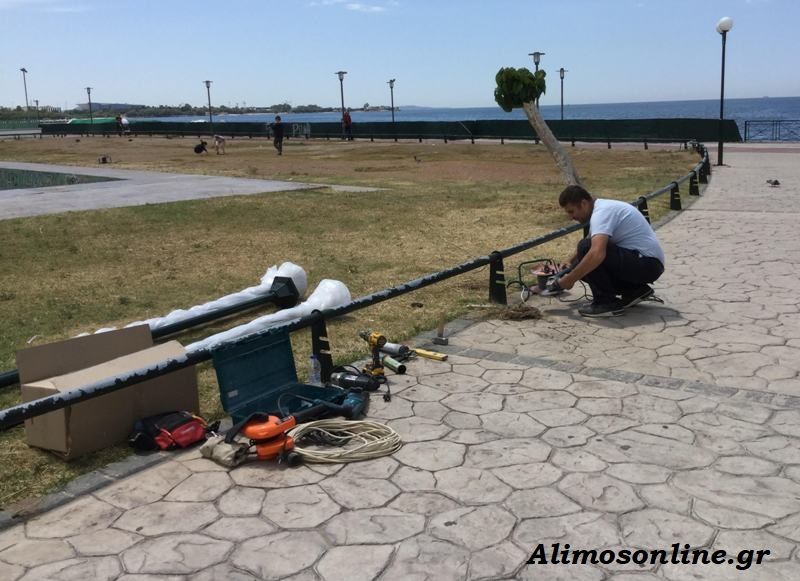 Aντικατάσταση των ιστών φωτισμού στην παραλία