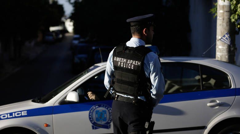 Ένοπλη ληστεία σε ταβέρνα της Γλυφάδας