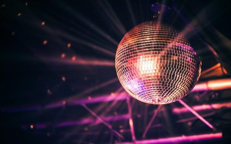 H disco Barbarella έρχεται για ένα πάρτι στον Άλιμο
