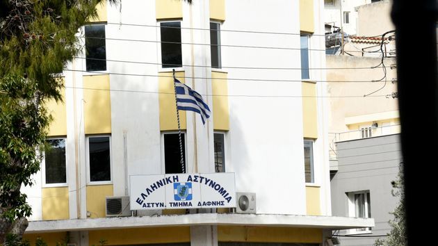 Συνελήφθη ο κρατούμενος που απέδρασε από το Α.Τ. Δάφνης