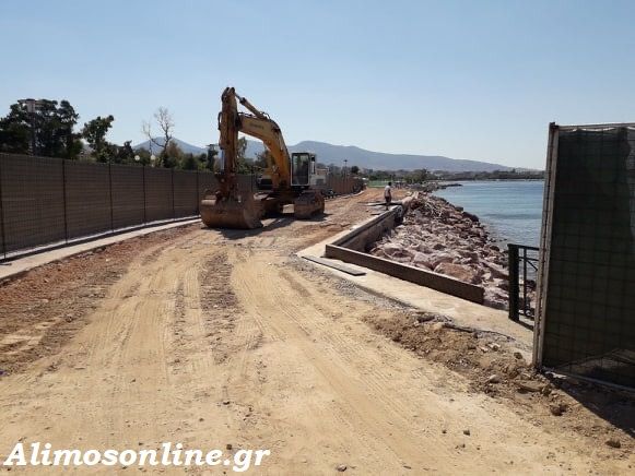 Σύντομα θα ολοκληρωθούν οι εργασίες για την αποκατάσταση του παραλιακού πεζόδρομου