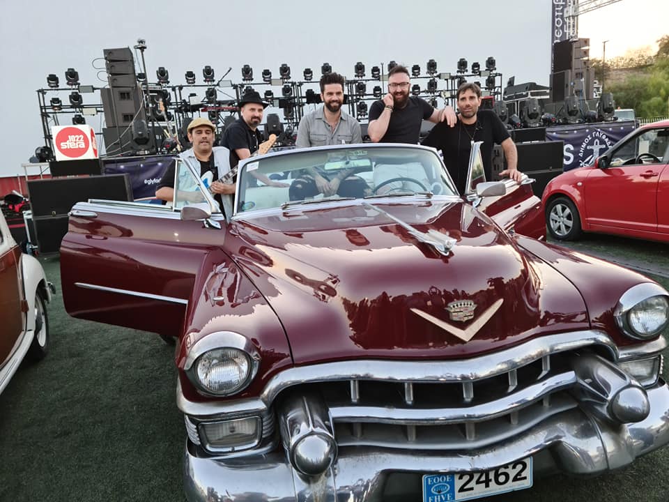 Η πρώτη γιορτή αποφοίτησης σε drive in θα γίνει το ερχόμενο Σαββατοκύριακο στη Γλυφάδα