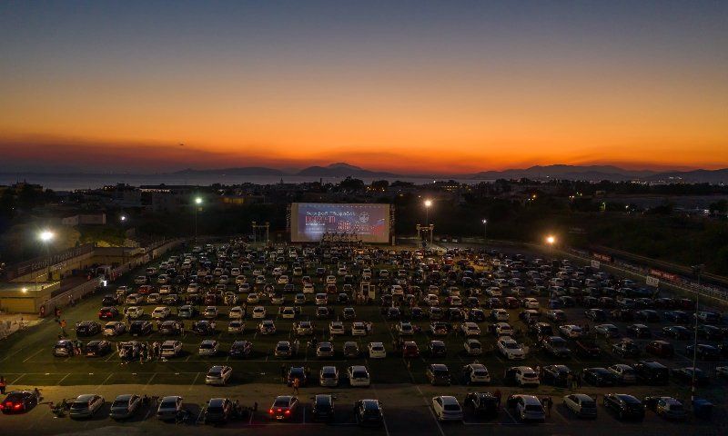 Αυλαία για το Drive -in Festival της Γλυφάδας – «Θα προσπαθήσουμε να το επαναλάβουμε» δηλώνει ο Δήμαρχος