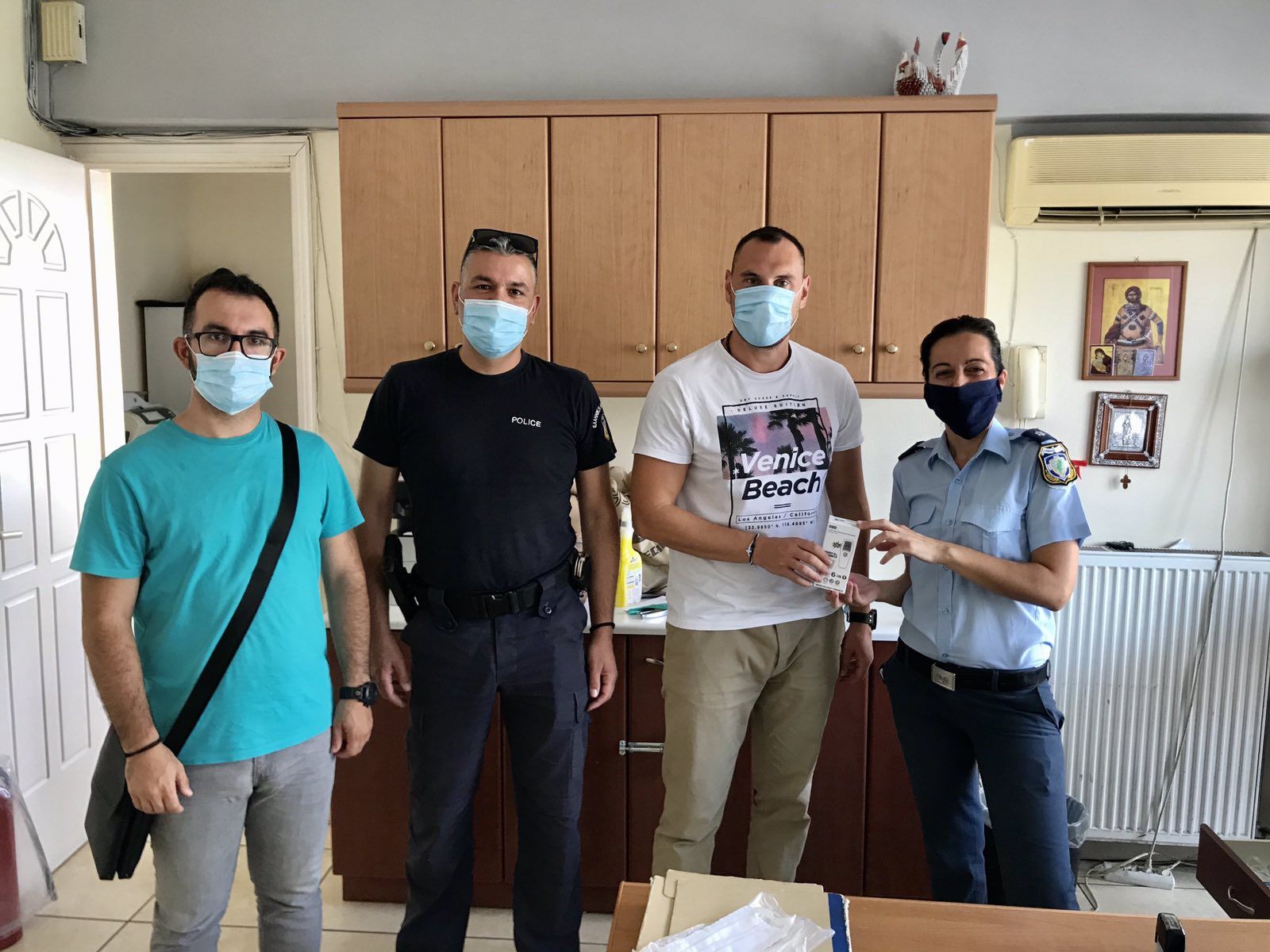 Δωρεάν ηλεκτρονικών θερμομέτρων στο Α.Τ Αλίμου και Ηλιούπολης