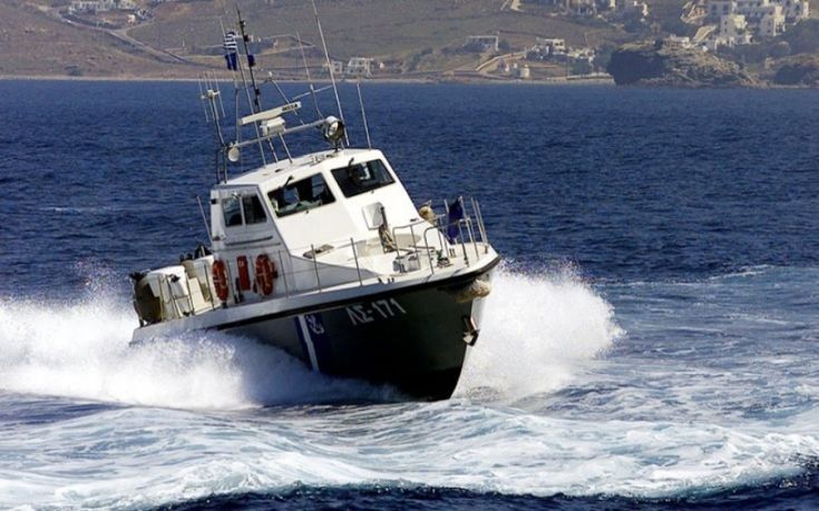Αγνοείται κολυμβήτρια στη Βουλιαγμένη