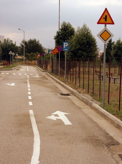 Βιοκλιματικό πάρκο κυκλοφοριακής αγωγής στη Γλυφάδα
