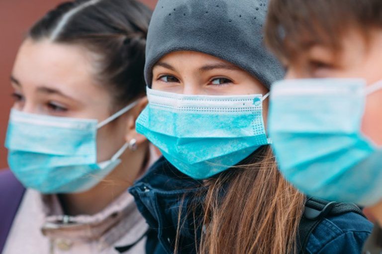 Μητέρα μαθητή καταγγελία διευθύντρια δημοτικού σχολείου στον Άλιμο πως την απείλησε επειδή δεν στέλνει το παιδί στο σχολείο