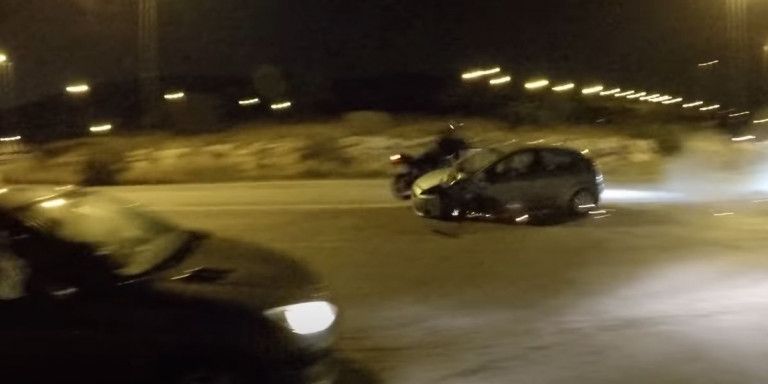 Σοβαρό τροχαίο στα Λιμανάκια Βουλιαγμένης