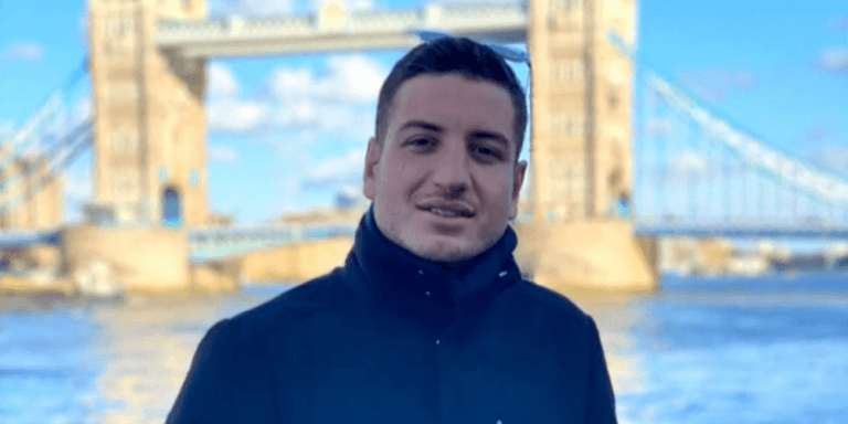 Η εξομολόγηση του 25χρονου που διασωληνώθηκε στο Ασκληπιείο Βούλας - «Το σώμα μου έχει πάθει ζημιά, θέλω χρόνο να επανέλθω»
