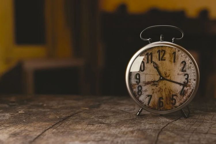 Πότε θα πρέπει να γυρίσουμε τα ρολόγια μας στη χειμερινή ώρα