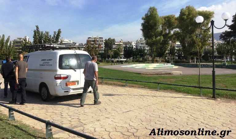 Βανδαλισμοί και στα  φώτα του παραλιακού πεζόδρομου