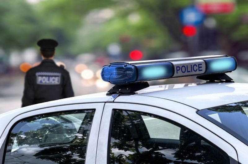 Ποινική δίωξη στην υπάλληλο ξενοδοχείου όπου διοργανώθηκε πάρτι - Tι λέει ο Αλέξης Κούγιας ως δικηγόρος της