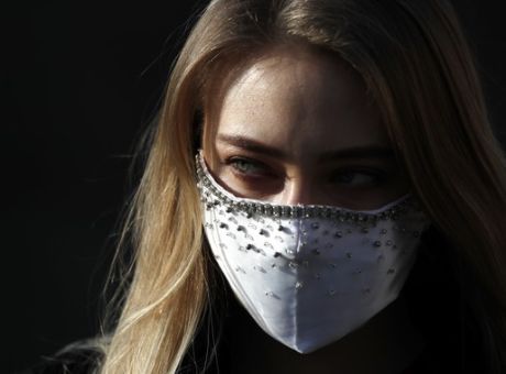Πώς θα γίνει η άρση του lockdown – Τι γίνεται με τις μάσκες