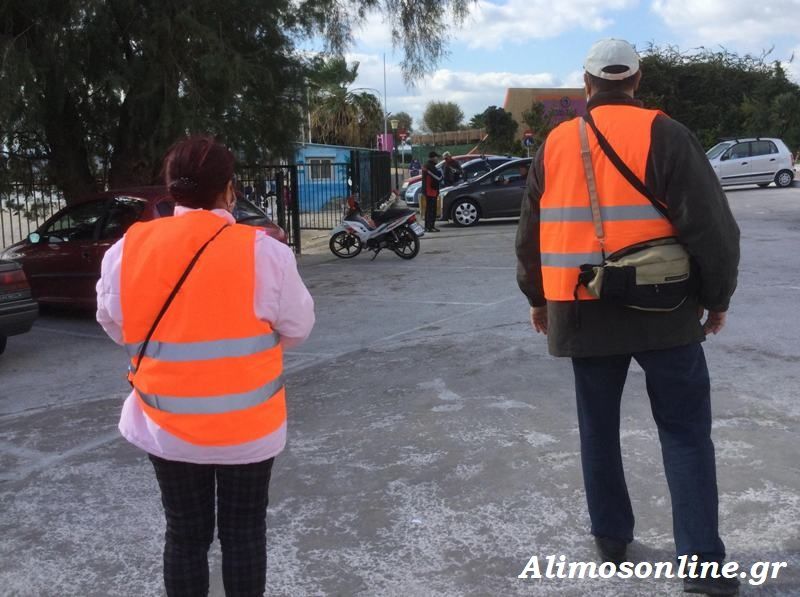 Εντατικοί έλεγχοι στον Άλιμο για μάσκες και τήρηση των αποστάσεων