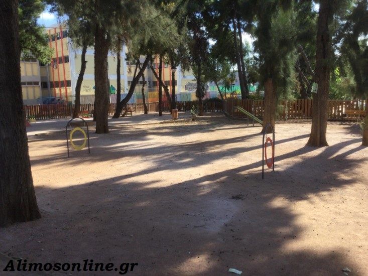 Ανοίγει και πάλι τις πόρτες του το πάρκο σκύλων στην Πλ. Καραϊσκάκη