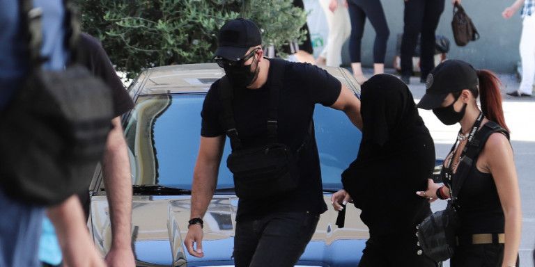 Επίθεση με βιτριόλι: Εξελίξεις και νέα στοιχεία -Τέσσερα πρόσωπα στο μικροσκόπιο της ΕΛ.ΑΣ.
