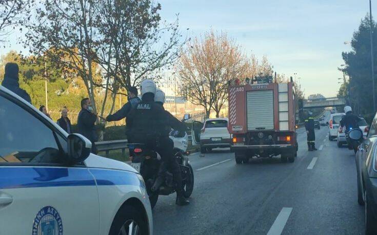 Σοβαρό τροχαίο στη λεωφόρο Βουλιαγμένης