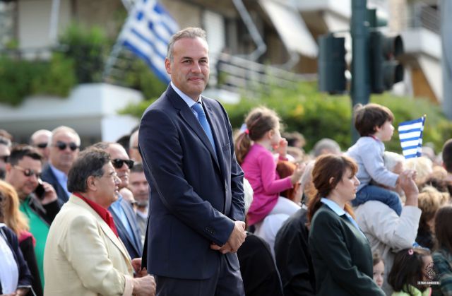 To «γράμμα στον Άγιο Βασίλη» του Γιώργου Παπανικολάου για την 8χρονη μαθήτρια που αντιμετωπίζει πρόβλημα υγείας