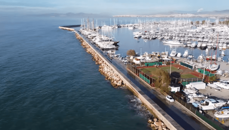 Αυτό το video αποδεικνύει πως ζούμε σε ένα από τα πιο όμορφα προάστια της Αττικής