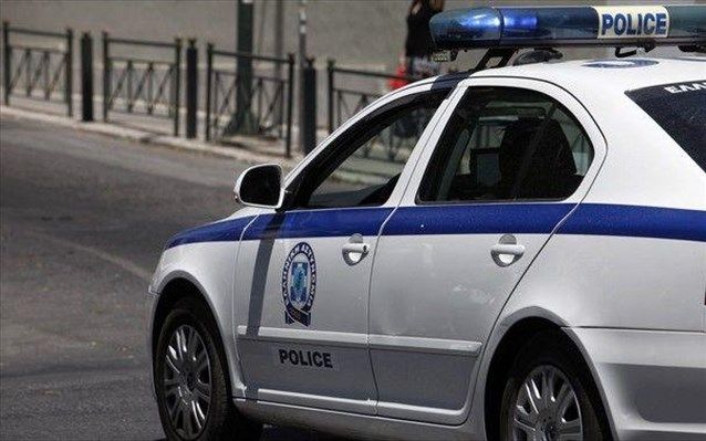 Χειροπέδες σε σπείρα που εξαπατούσε ηλικιωμένους – Με δράση και στον Άλιμο