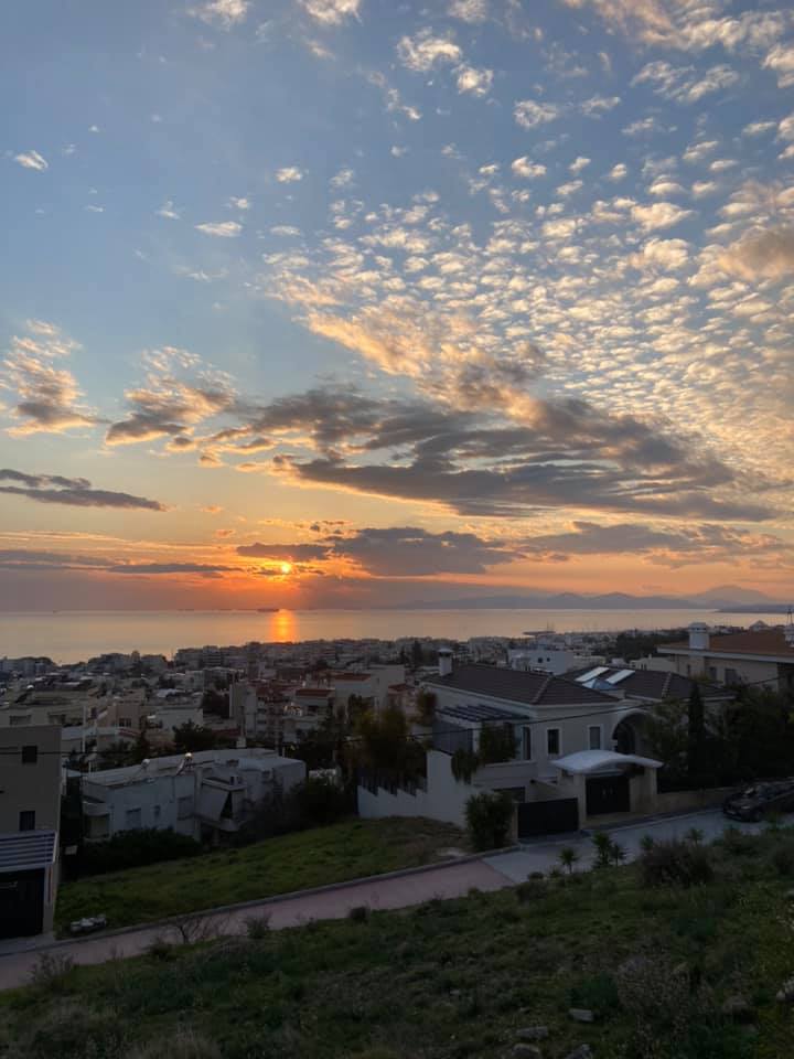 Δεν προσφέρει μόνο η παραλία μας όμορφα ηλιοβασιλέματα