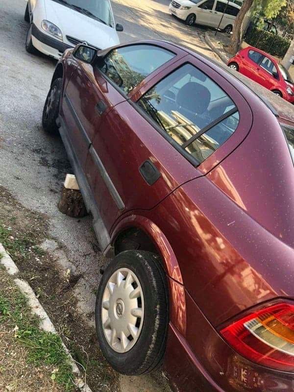 Αφαιρούν καταλύτες από αυτοκίνητα σε δρόμους του Λόφου Κυθηρίων