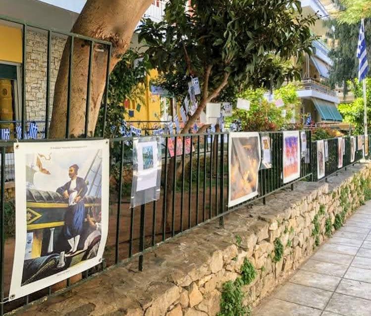 Υπαίθρια έκθεση έργων τέχνης για το 1821 στο Παλαιό Φάληρο