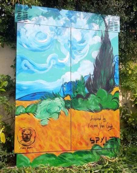 Συνεχίζουν να ομορφαίνουν τα ΚΑΦΑΟ της πόλης μας