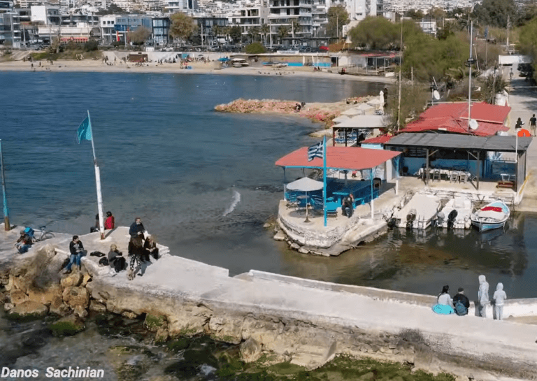 Το Μικρό Λιμανάκι των Αλιέων είναι μία υπέροχη γωνιά του Αλίμου