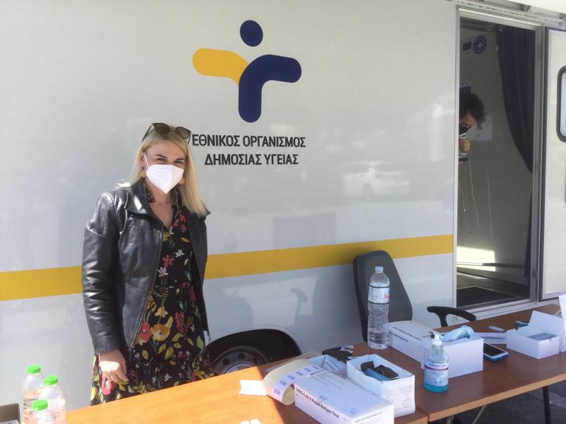 Μέχρι και αύριο ο δωρεάν έλεγχος με rapid test στην παραλία Αλίμου