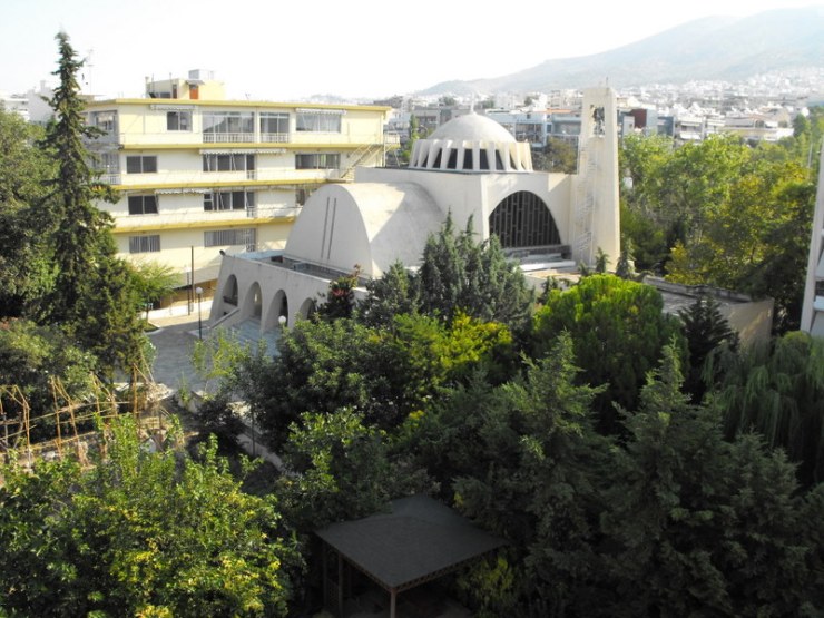 Ιερά Πανήγυρις Ζωοδόχου Πηγής Τραχώνων και η ιστορία του Ναού