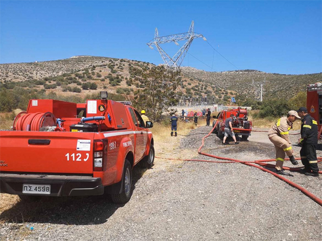 Φωτιά στον υποσταθμό της ΔΕΗ στην Άνω Γλυφάδα