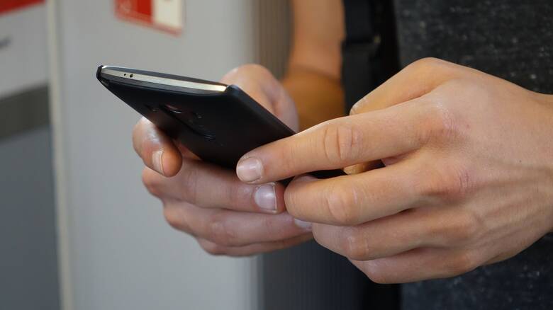 Προ των πυλών το SMS και για το τσεκάπ