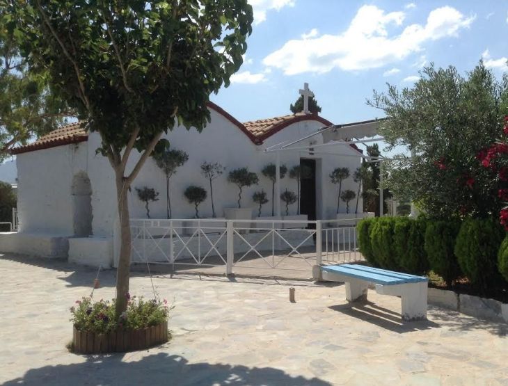 Γιορτάζει σήμερα το γραφικό εκκλησάκι του Αγίου Κοσμά